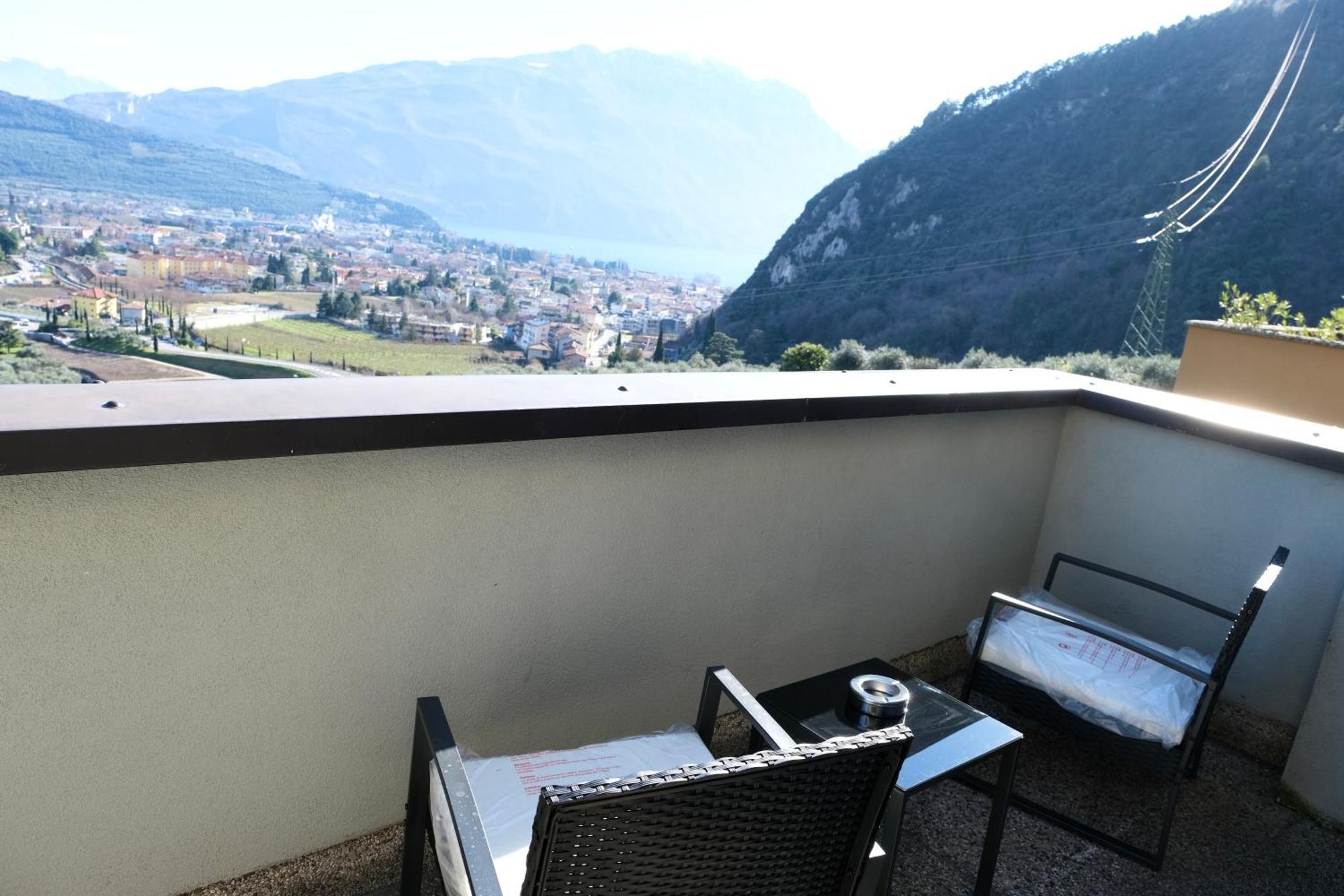 Casa Segantini - Panorama Pool Apartment Gavazzo Nuova Extérieur photo